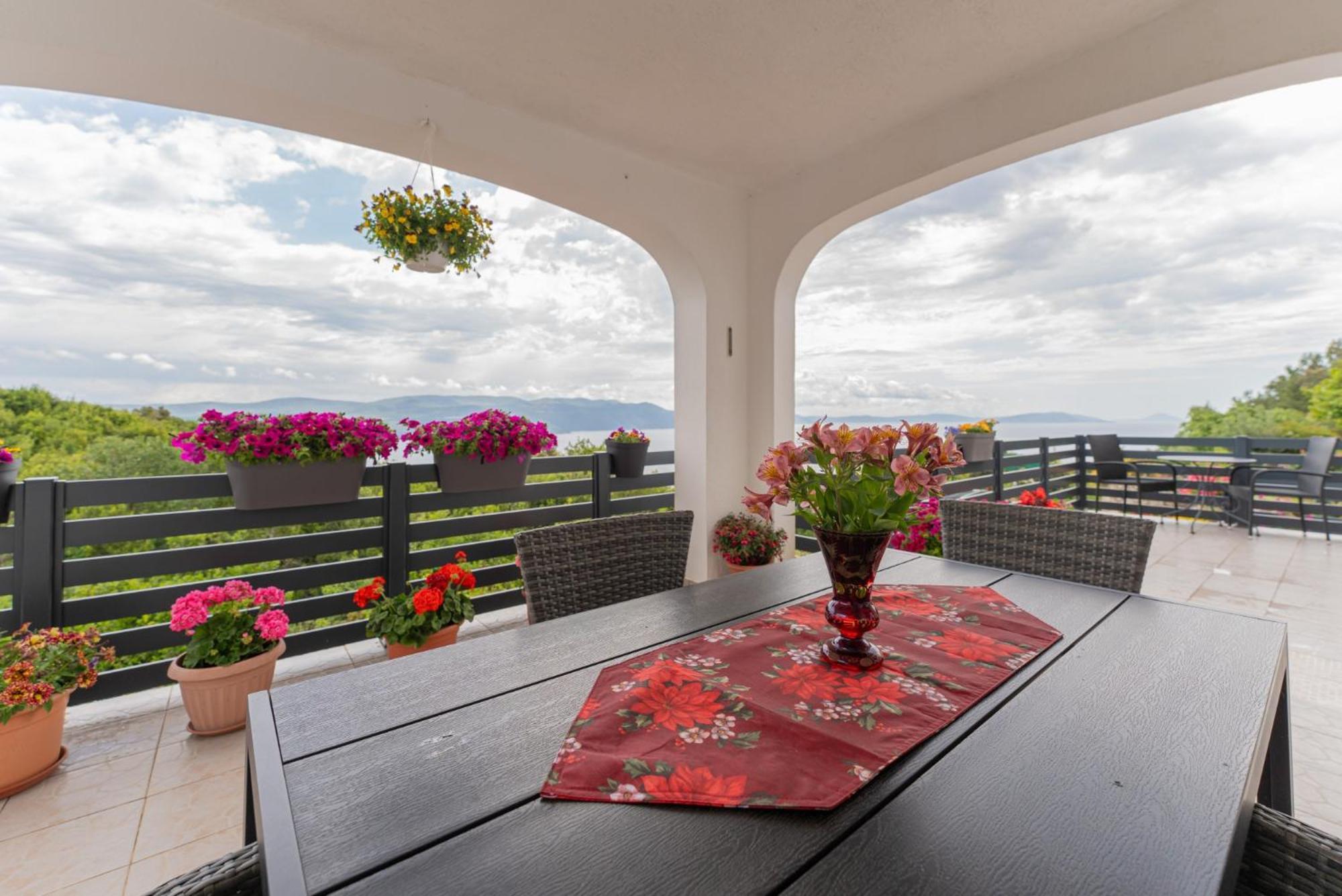 Villa Paradiso In Plomin - Istrien Exteriér fotografie